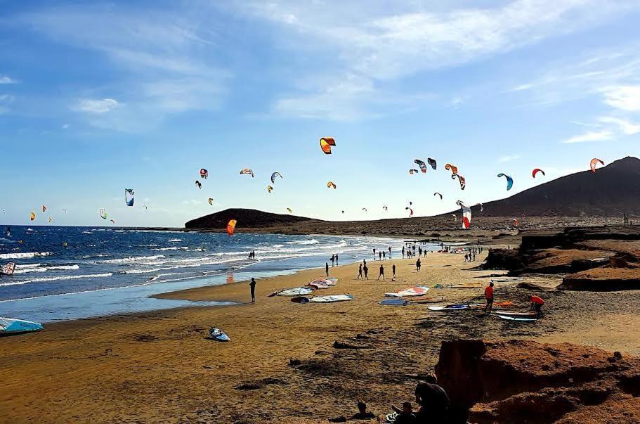 אל מדאנו Medano Los Patios Windsurfing Area מראה חיצוני תמונה